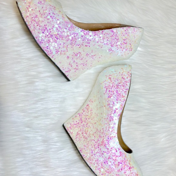 L.A.M.B. Glitter Pumps! - Picture 8 of 13